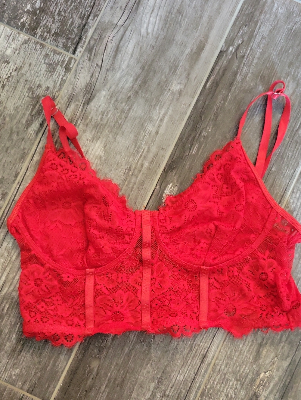 Source Unknown Red Lace Longline Bralette Tank